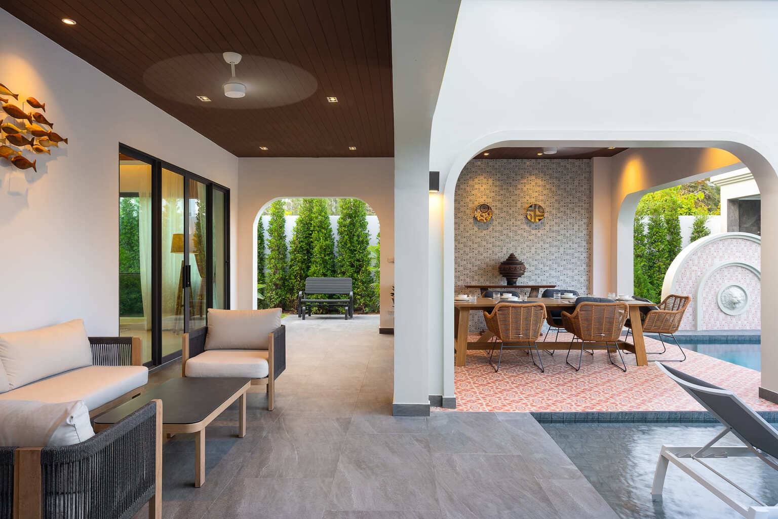 Modern luxury pool villa for sale near Black Mountain Hua Hin