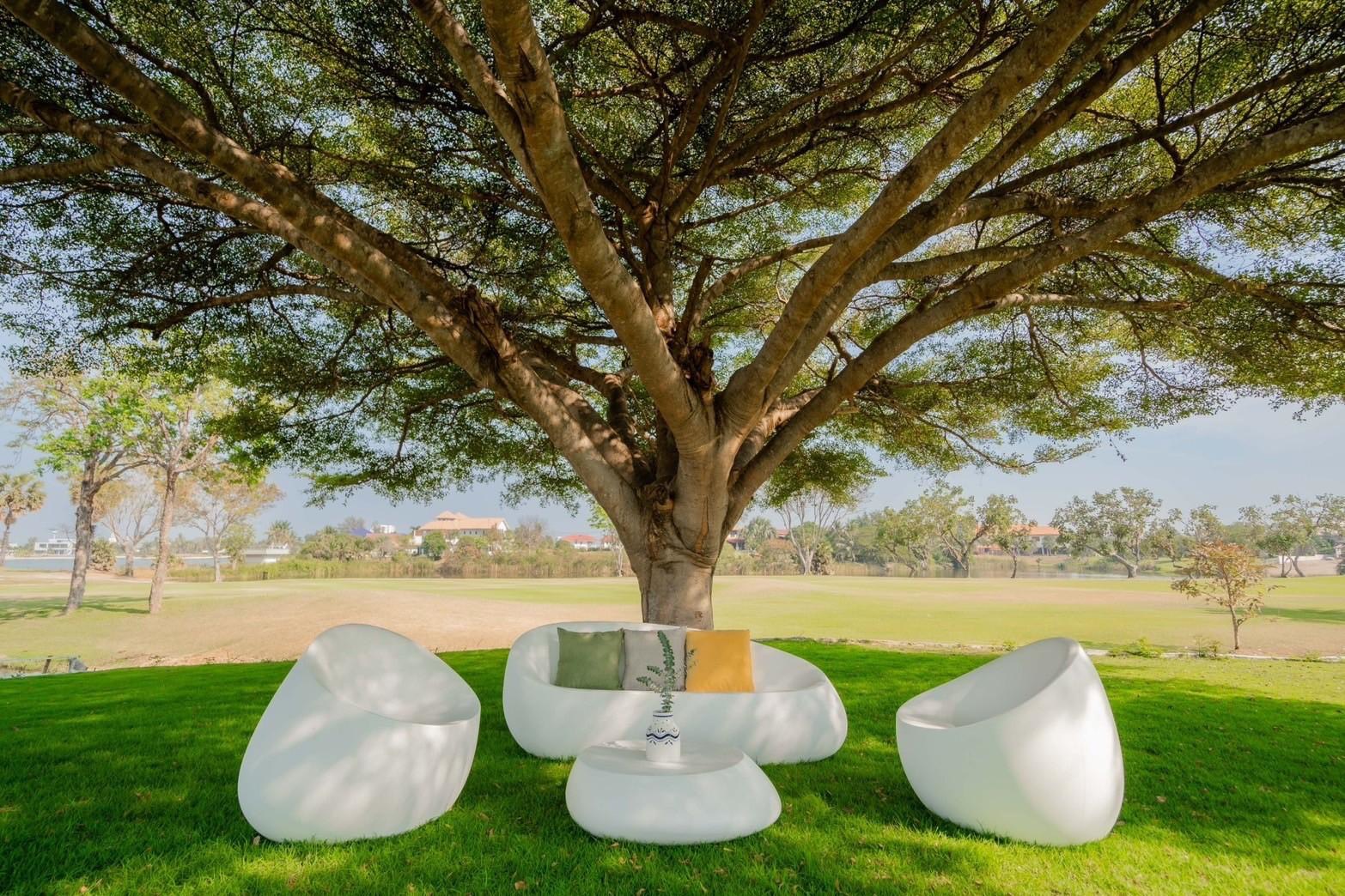 Ultra luxury pool villa for sale in Palm Hills Hua Hin