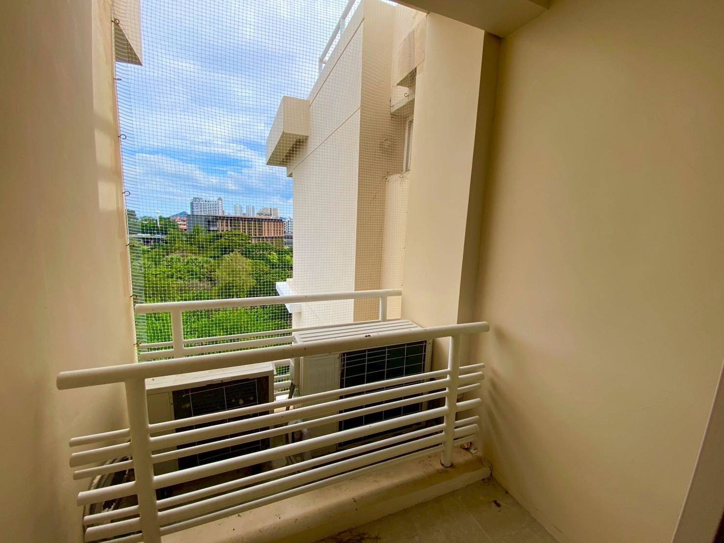 large-condominium-for-sale-sansplern-hua-hin-98-sqm