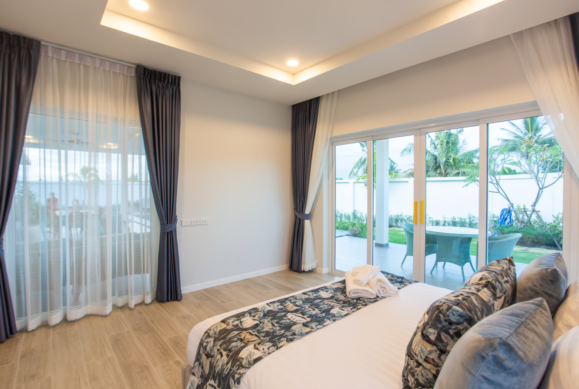 Luxury single storey pool villas for sale in Hua HinBedroom