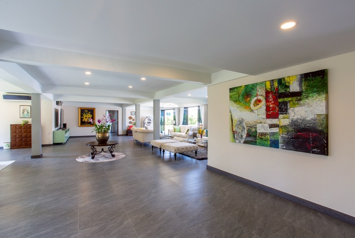 Fully renovated house for sale in Hua Hin