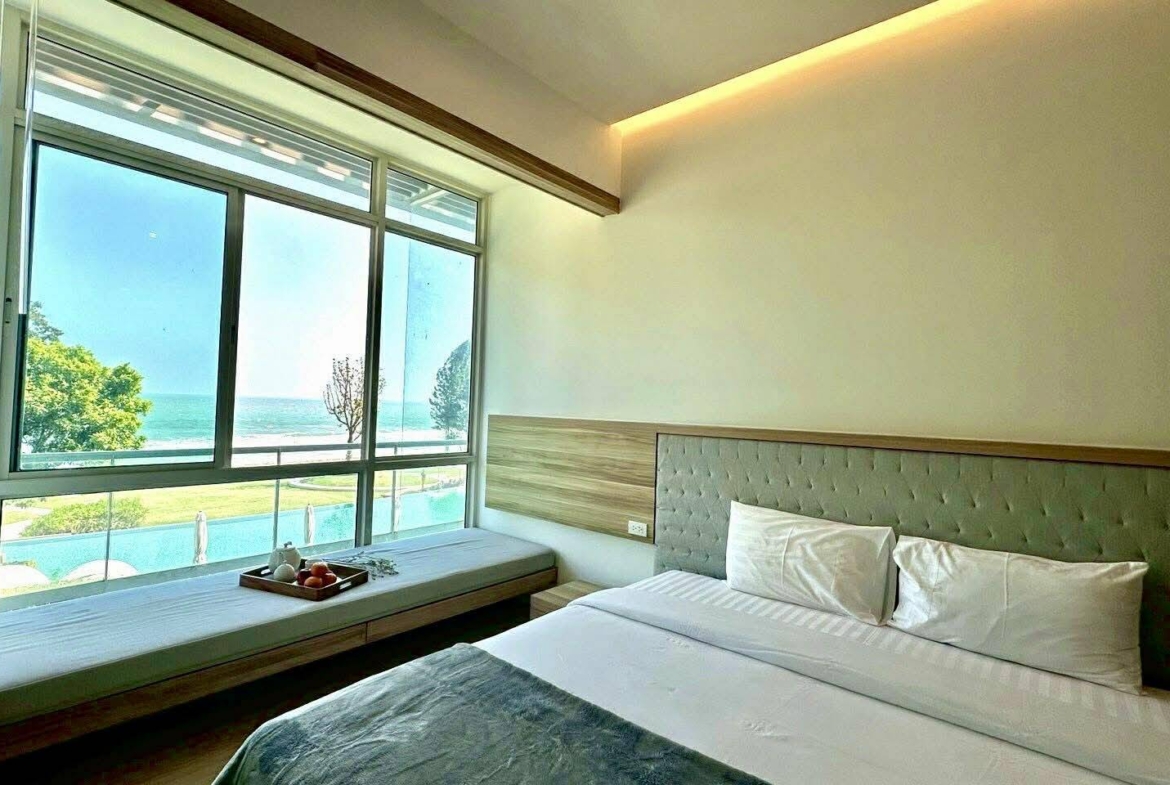 Luxury sea view condo for sale Wan Vayla Hua Hin Khao Tao