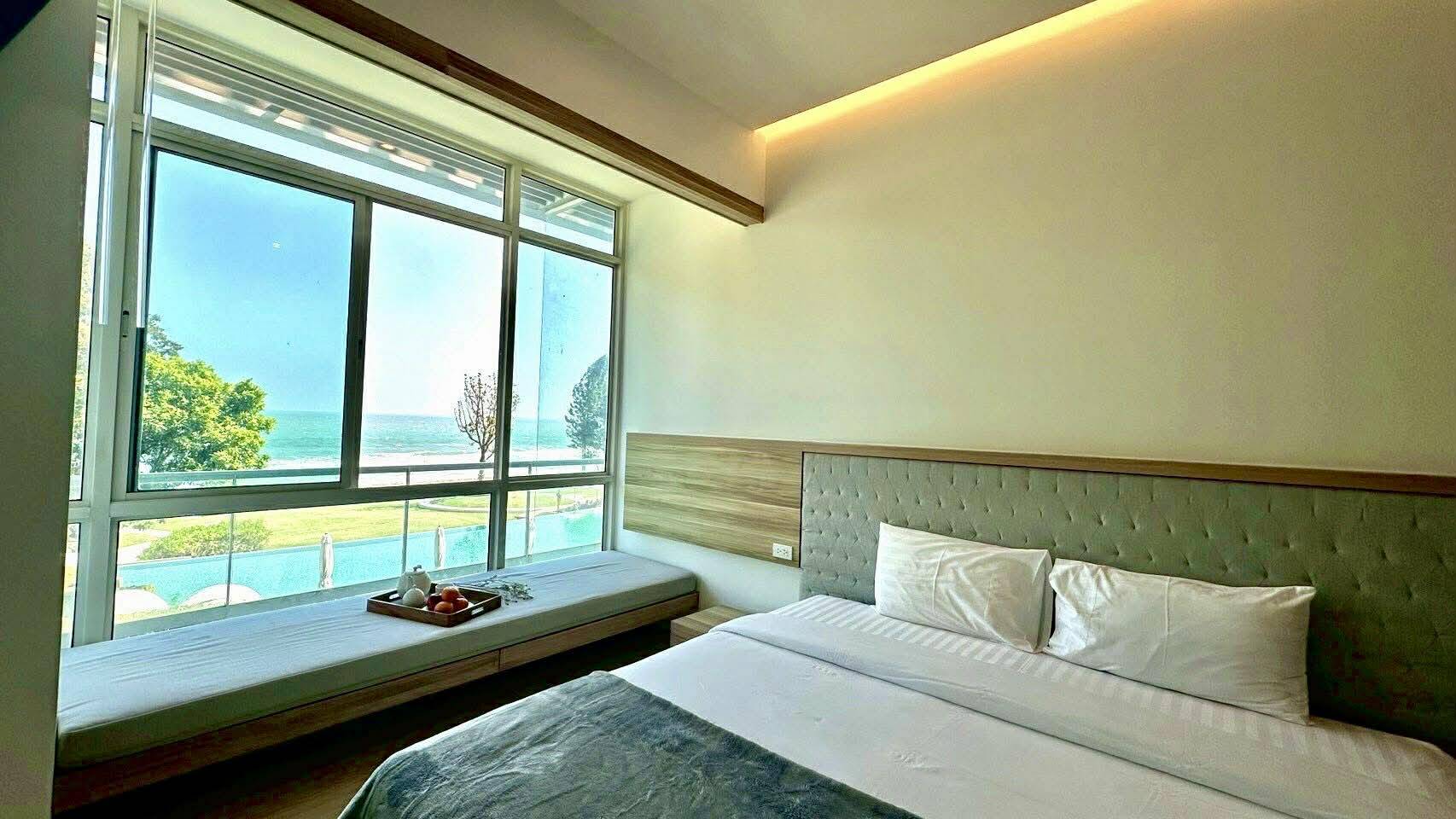 Luxury sea view condo for sale Wan Vayla Hua Hin Khao Tao