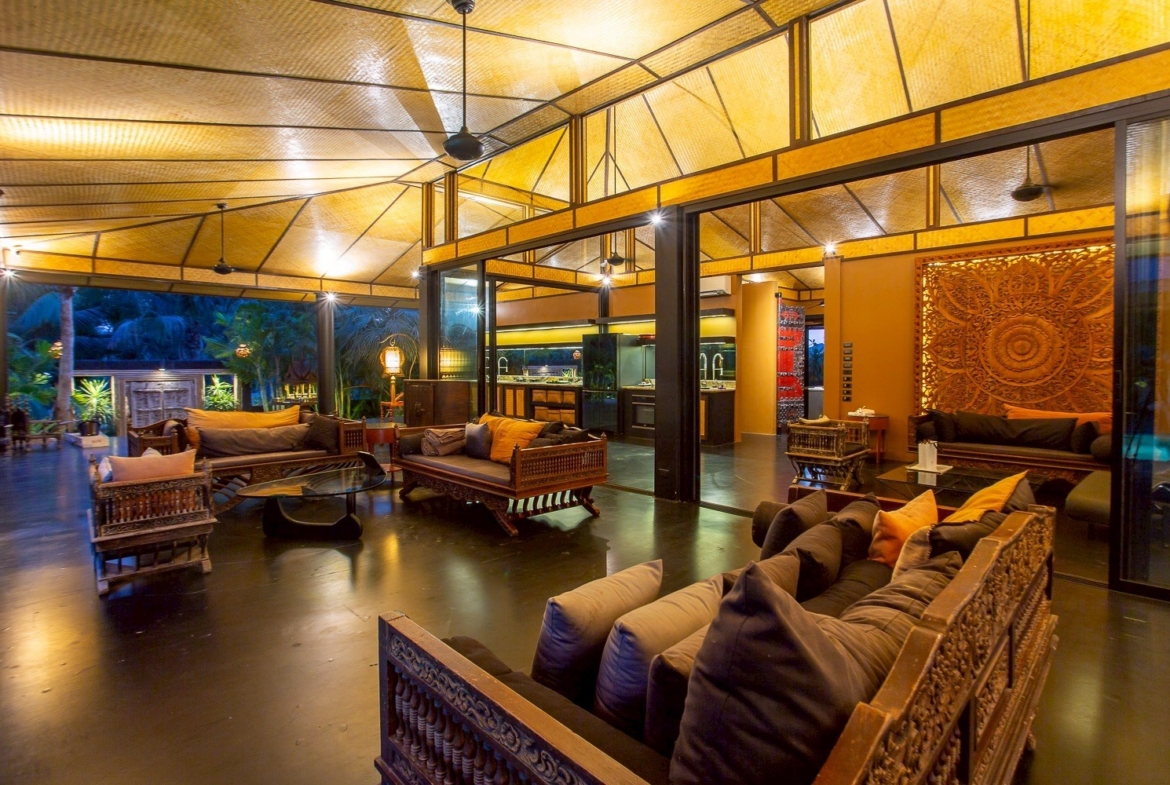 Balinese luxury villa for sale near Sai Noi Beach Hua Hin