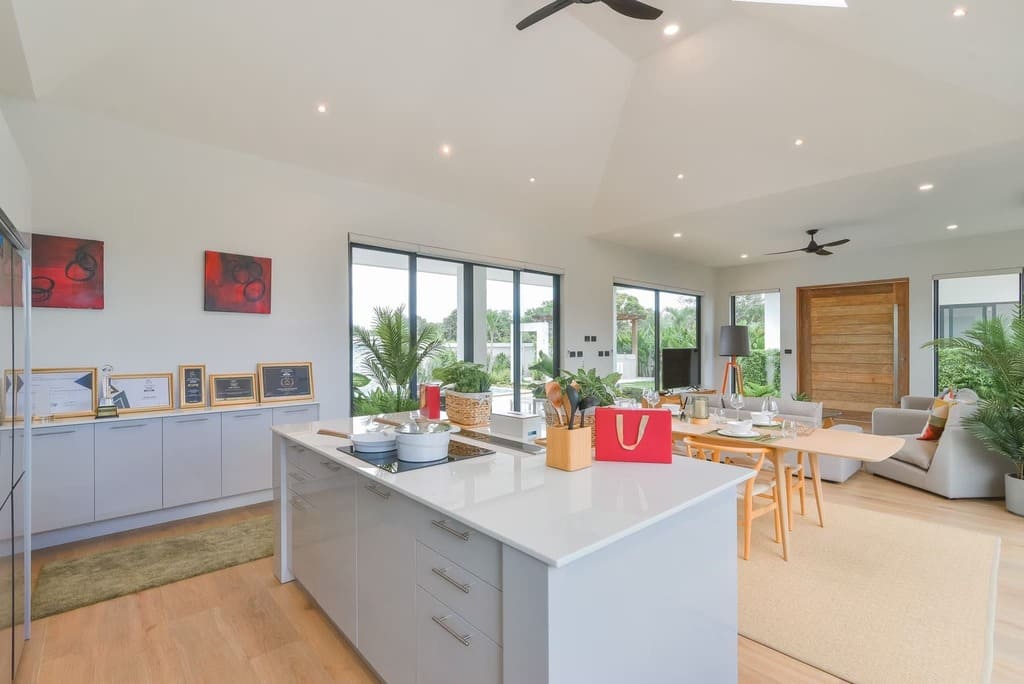 Luxury Pool Villa for Sale in Hua Hin — Villa B