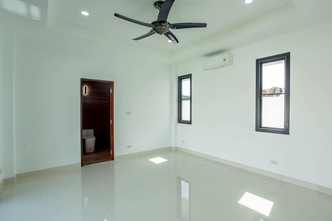 Pool Villa for Sale in Hua Hin No Common Fee