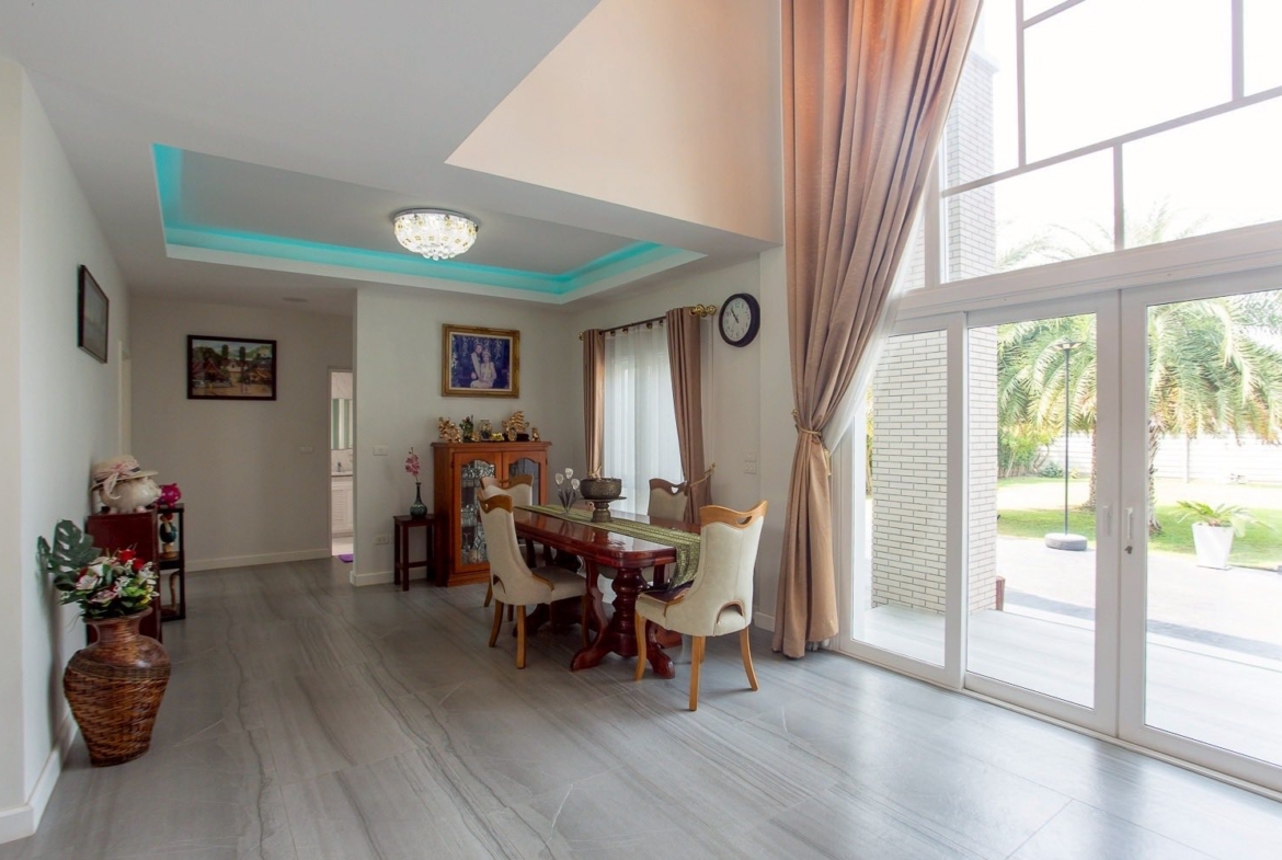 Luxury Pool Villa for Sale Hua Hin