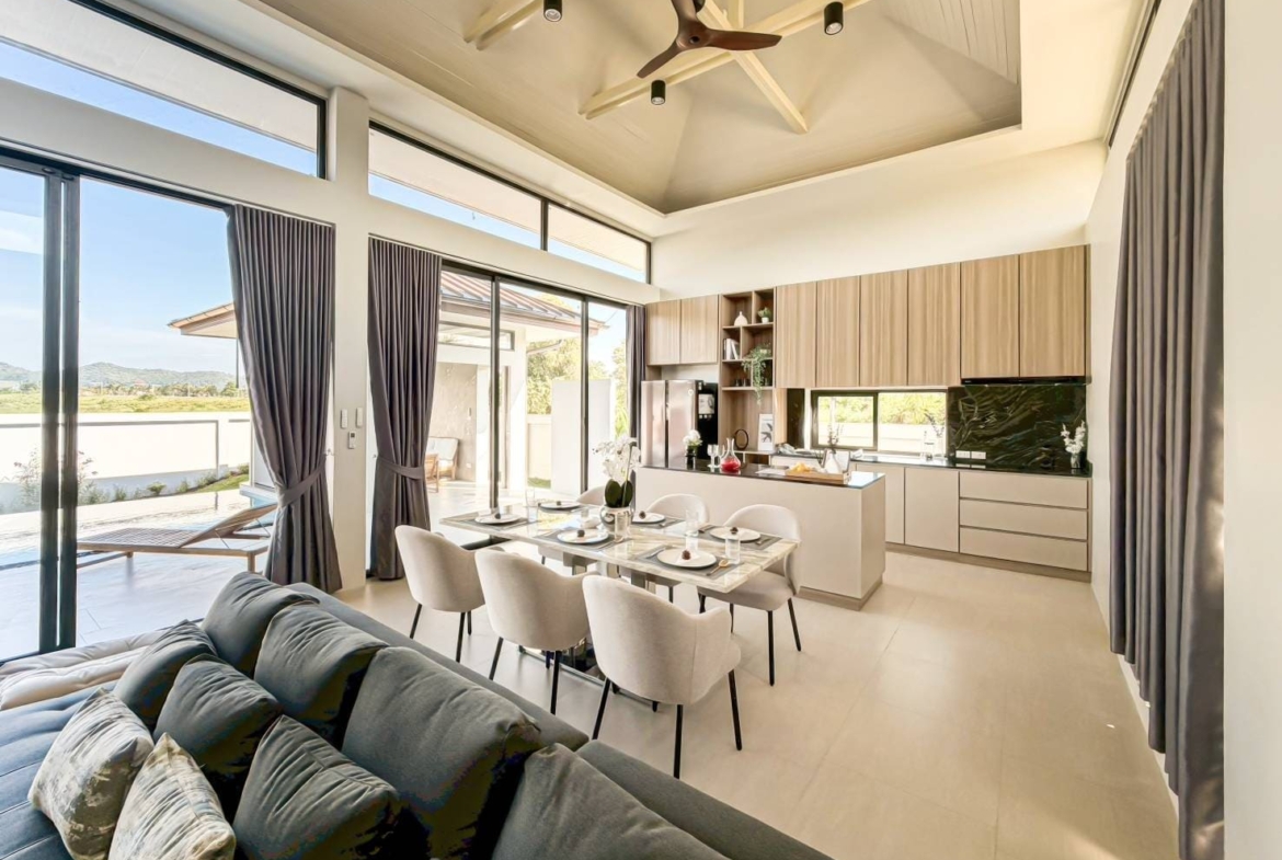 Luxury Pool Villa Presale for Sale in Hua Hin – Limited Units Available