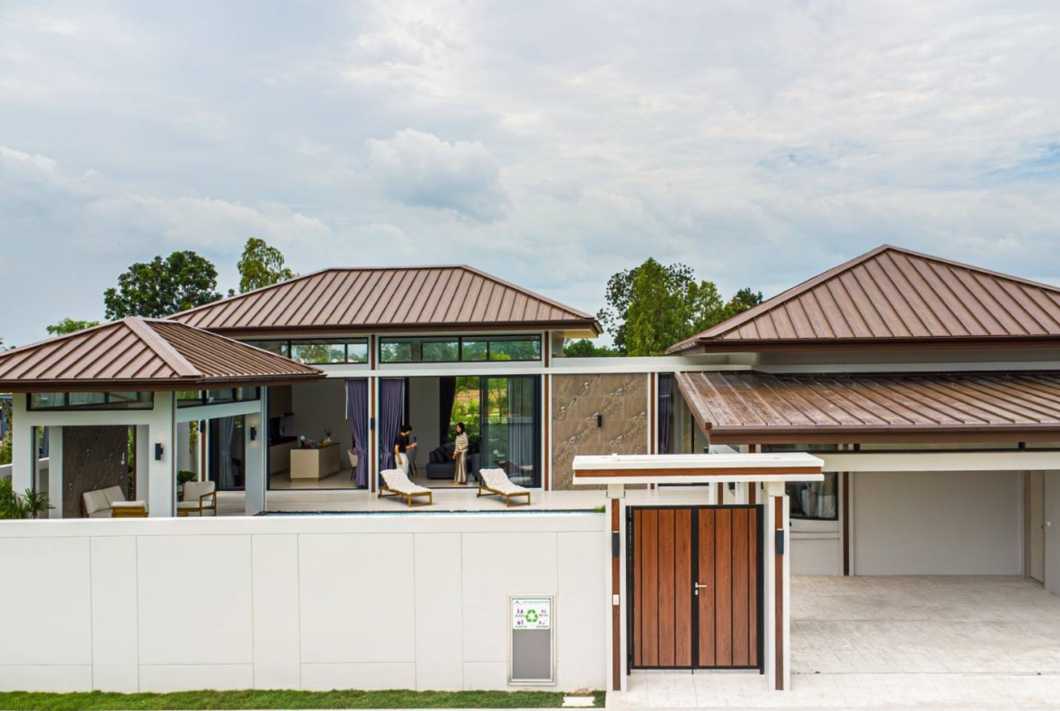 Luxury Pool Villa Presale for Sale in Hua Hin – Limited Units Available