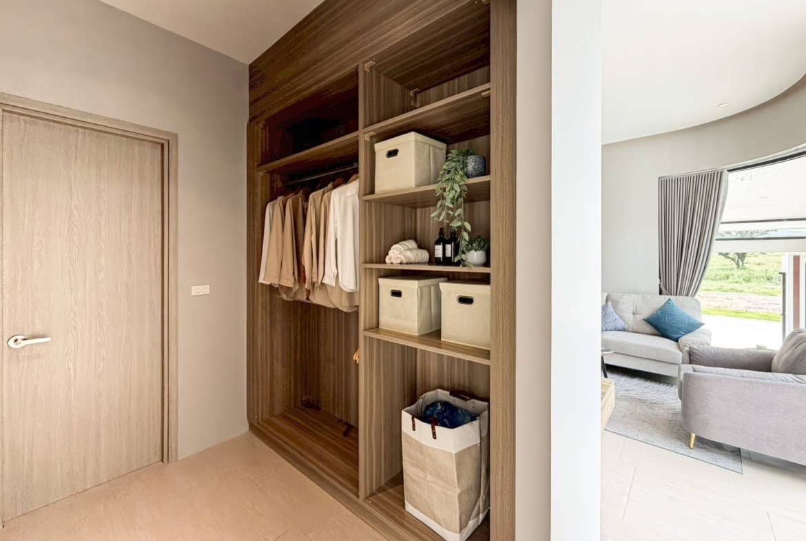 Luxury Pool Villa Presale for Sale in Hua Hin – Limited Units Available