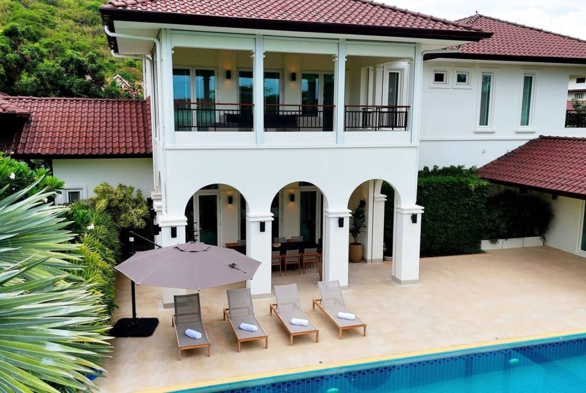 HHRS2026327-2 Luxury Pool Villa Estate with Guest House for Sale in Hua Hin