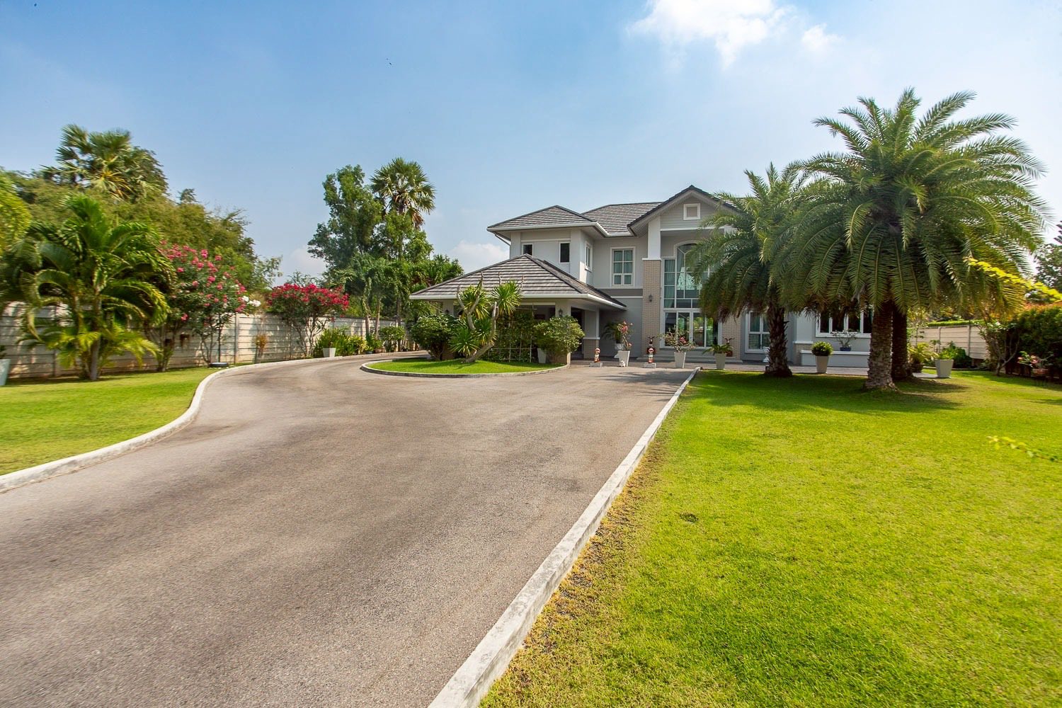 Luxury Pool Villa for Sale Hua Hin