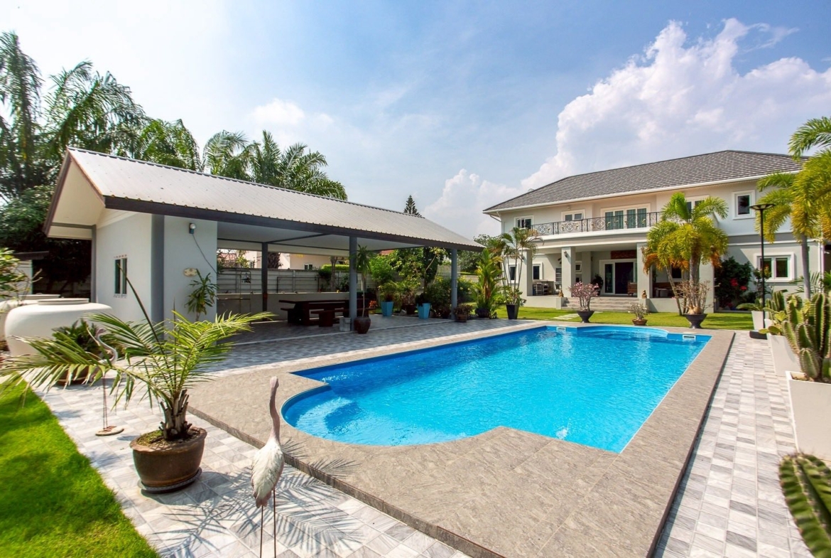 Luxury Pool Villa for Sale Hua Hin