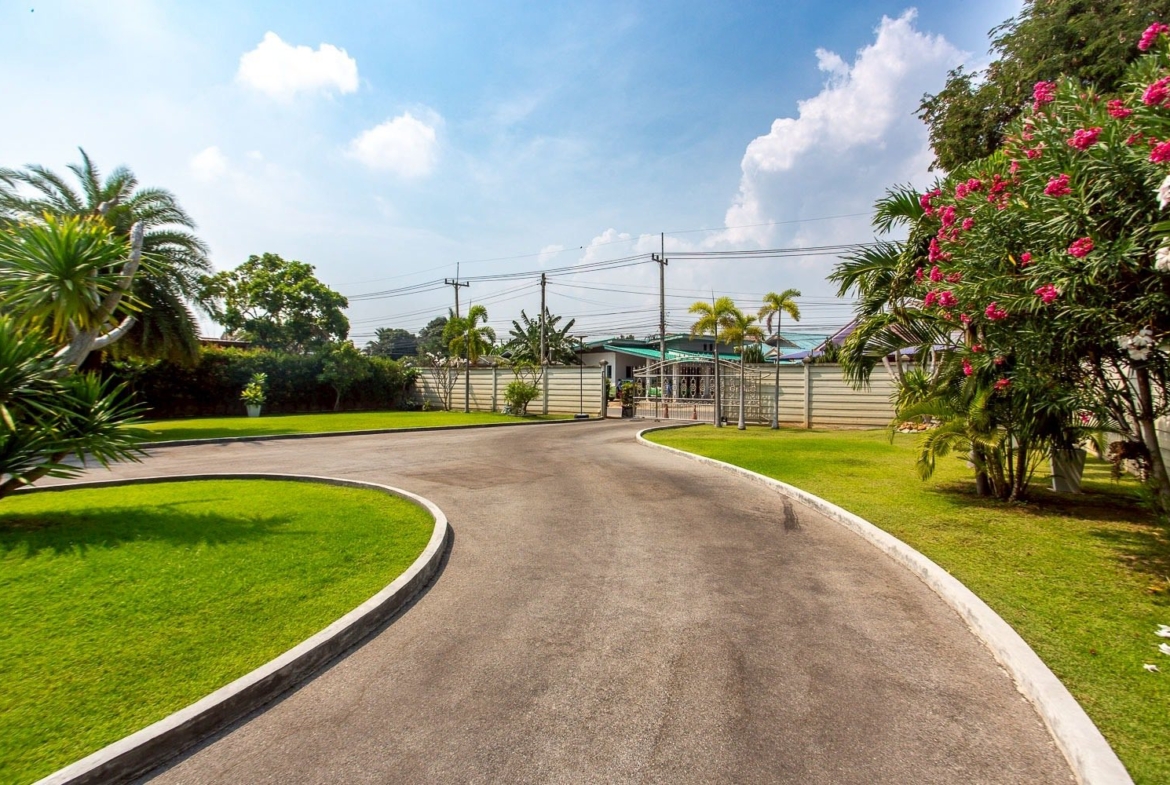 Luxury Pool Villa for Sale Hua Hin