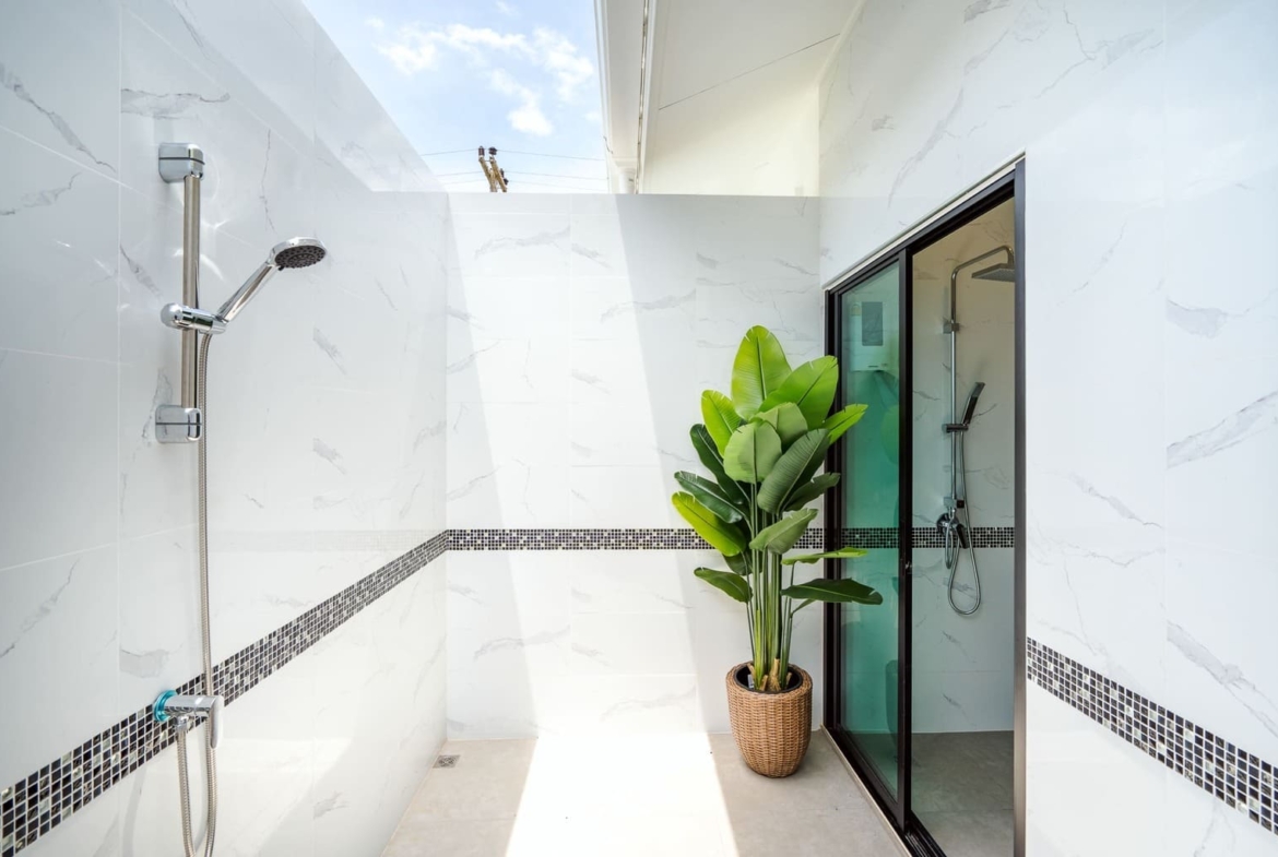 Luxury Pool Villa with Mountain View for Sale in Hua Hin – Infinity Pool | Soi 112