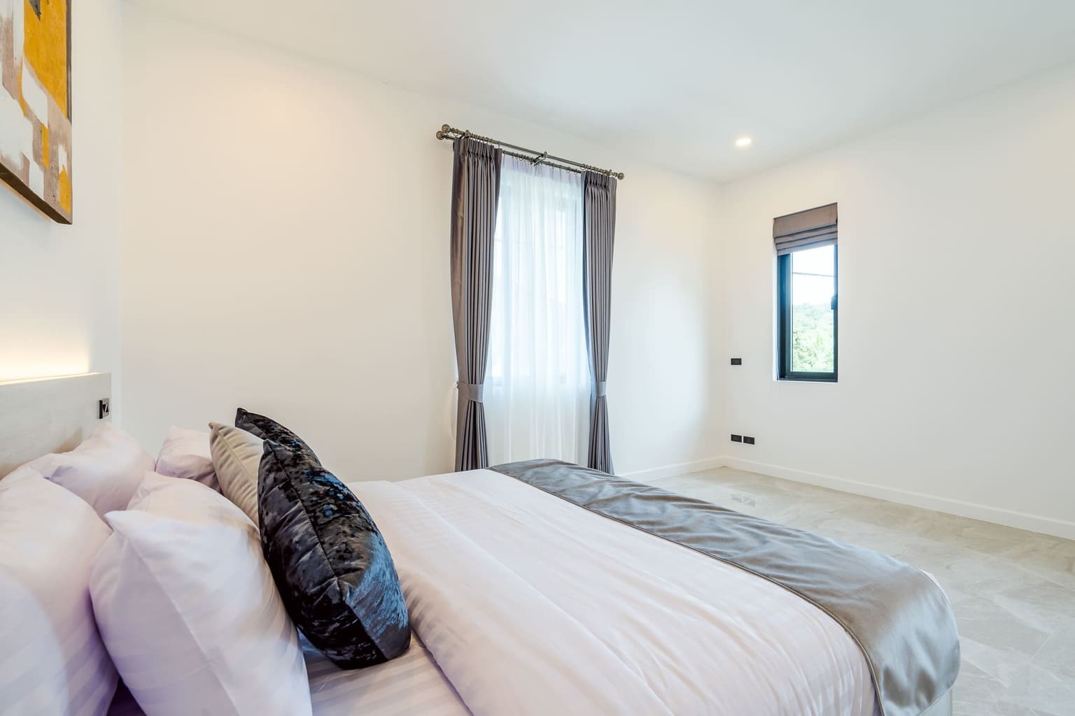 Luxury Pool Villa with Mountain View for Sale in Hua Hin – Infinity Pool | Soi 112