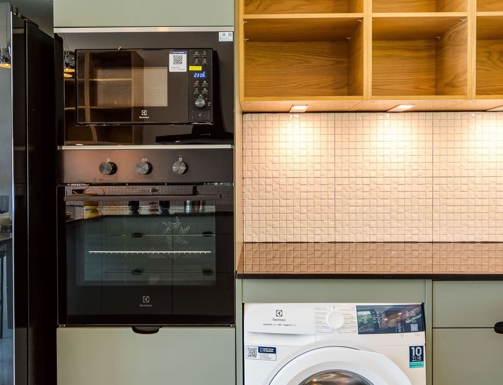 Luxury Pool Villa with Mountain View for Sale in Hua Hin – Infinity Pool | Soi 112