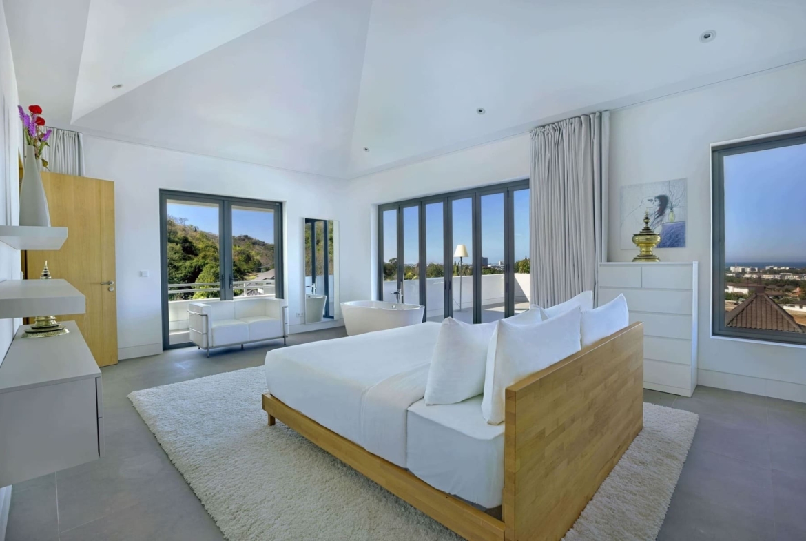 Ultra Luxury Estate for Sale in Hua Hin – Prime Private Residence