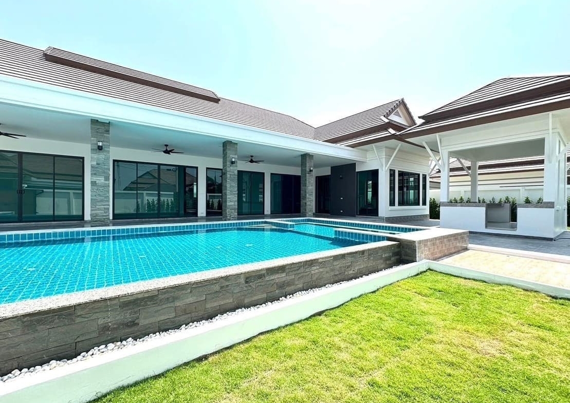 HH 2026323-3 Luxury Pool Villa for Sale near Palm Hills Golf Club Hua Hin – North Hua Hin
