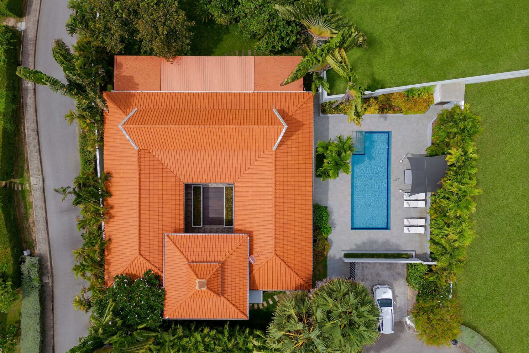 Exclusive Modern Luxury Pool Villa for Sale in Hua Hin