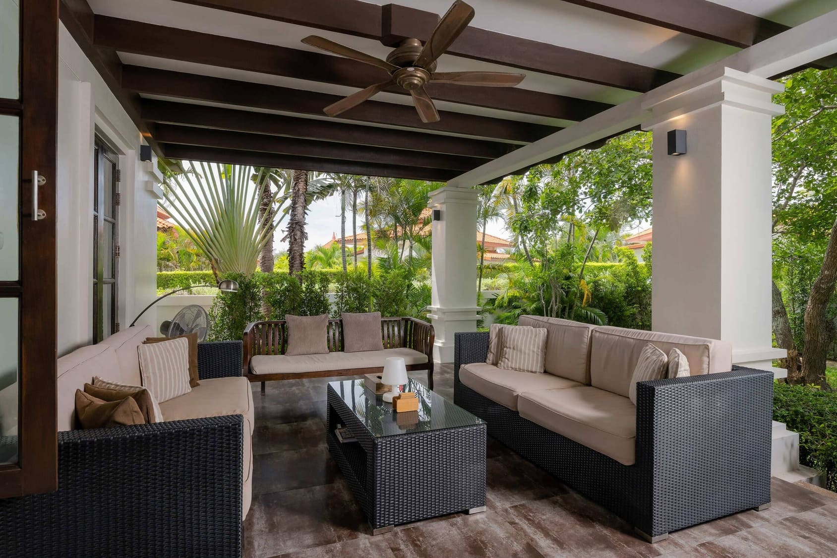 Exclusive Modern Luxury Pool Villa for Sale in Hua Hin