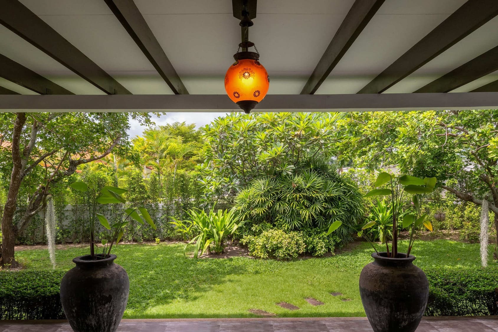 Exclusive Modern Luxury Pool Villa for Sale in Hua Hin