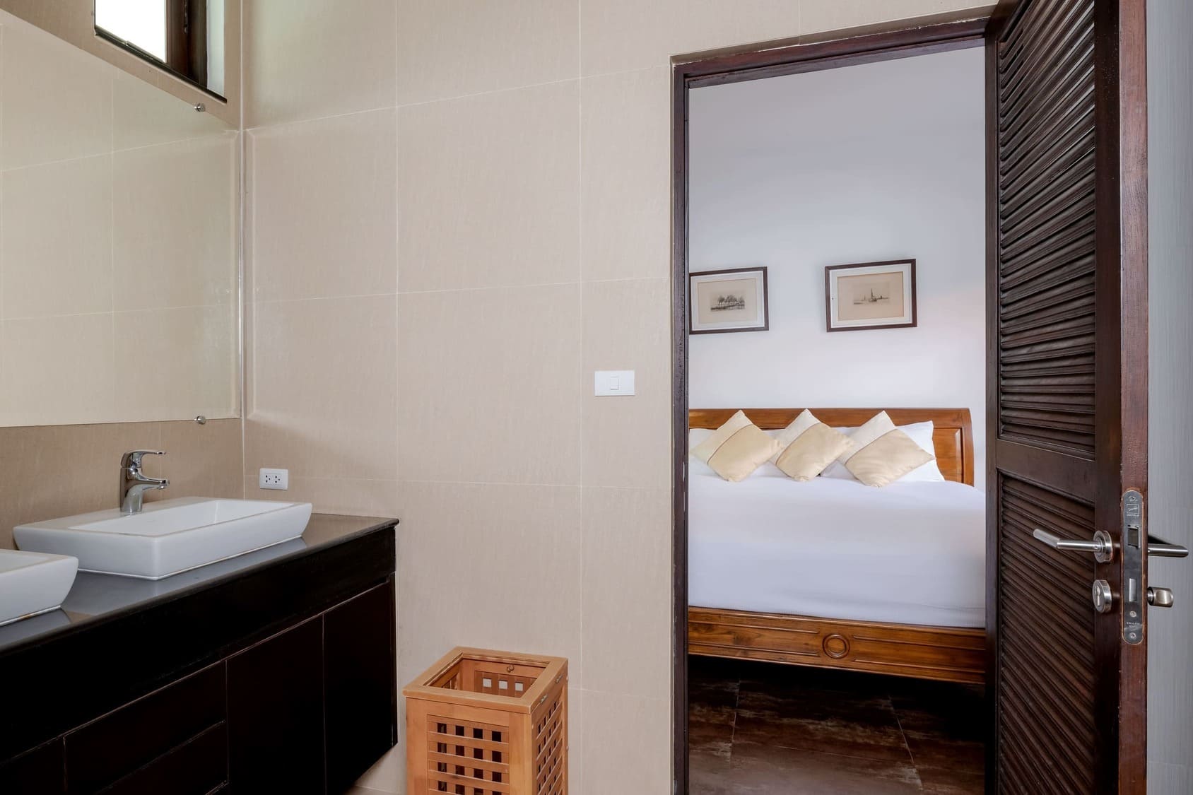 Exclusive Modern Luxury Pool Villa for Sale in Hua Hin