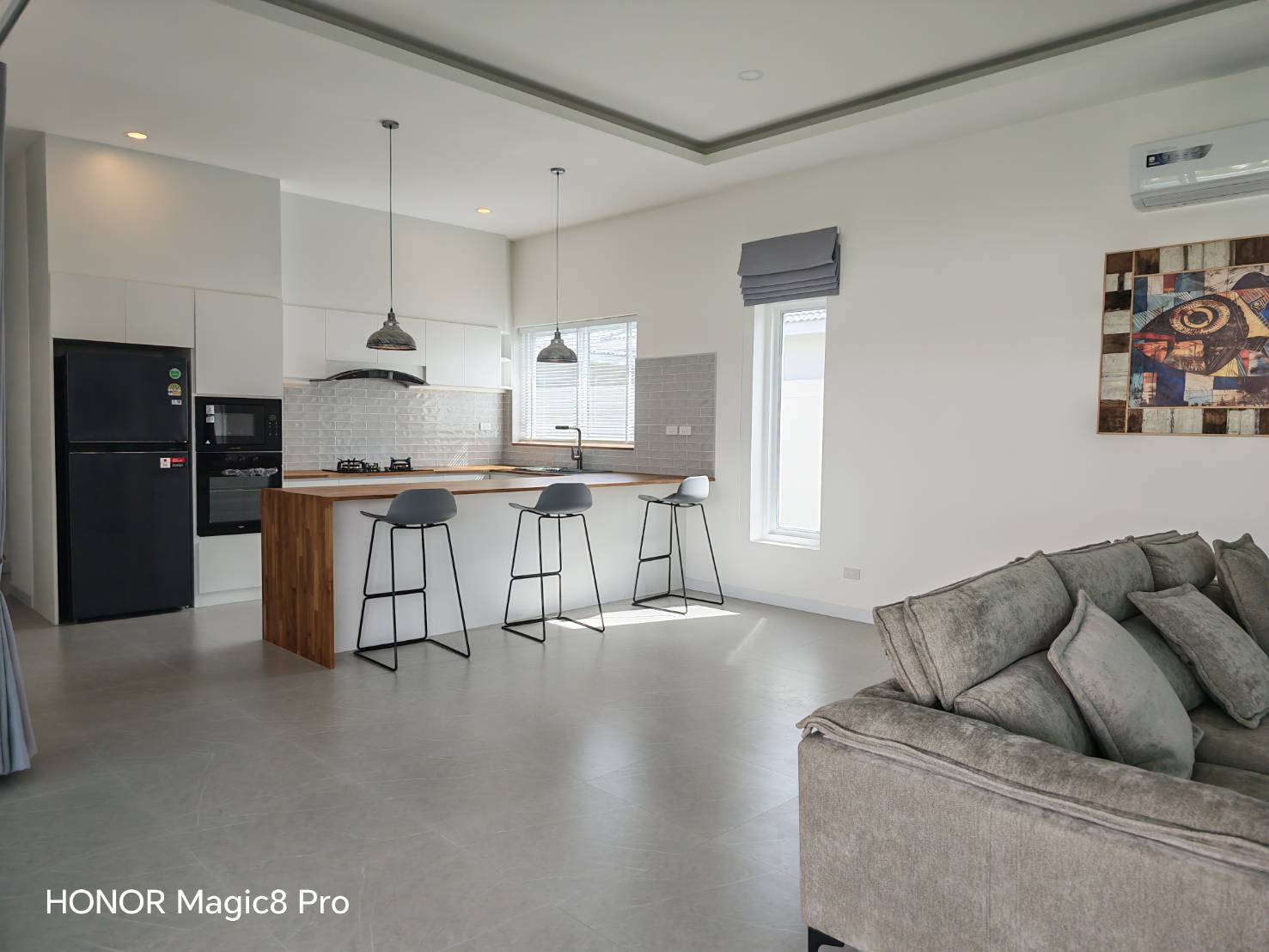 Move-In Ready Pool Villa for Sale in Hua Hin