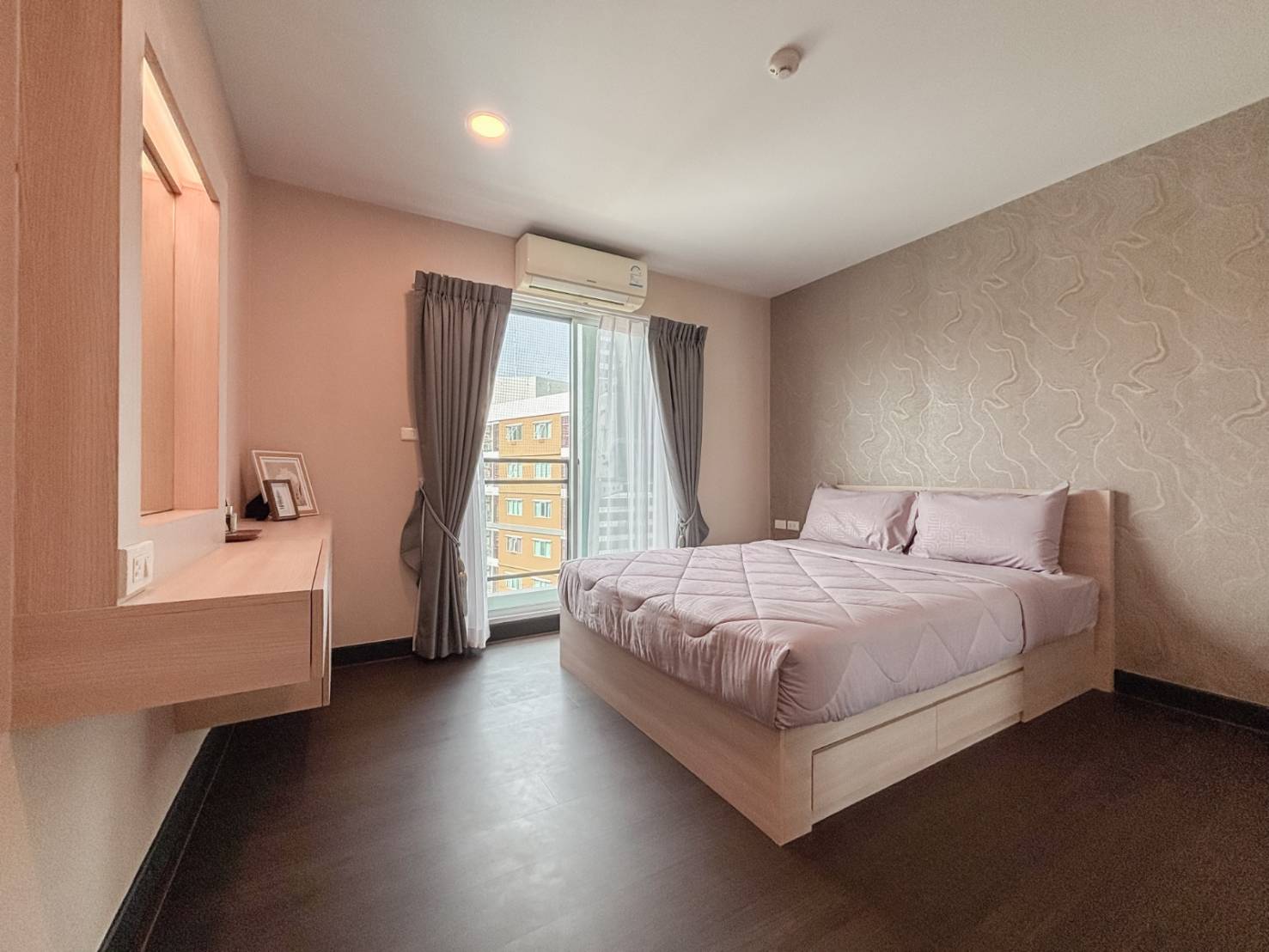 bed