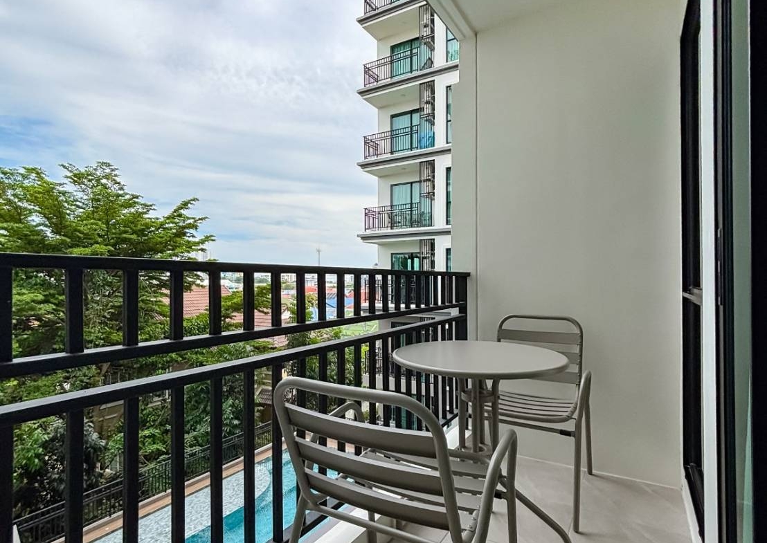 balcony