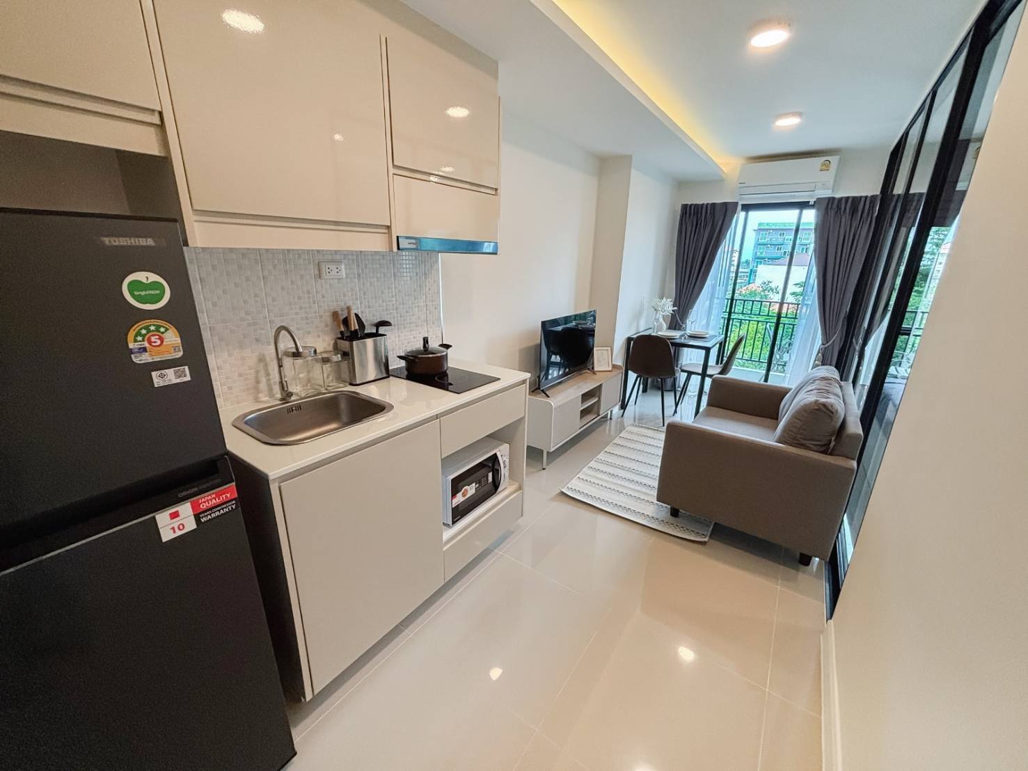 Modern Condominium for Living and Investment in Hua Hin
