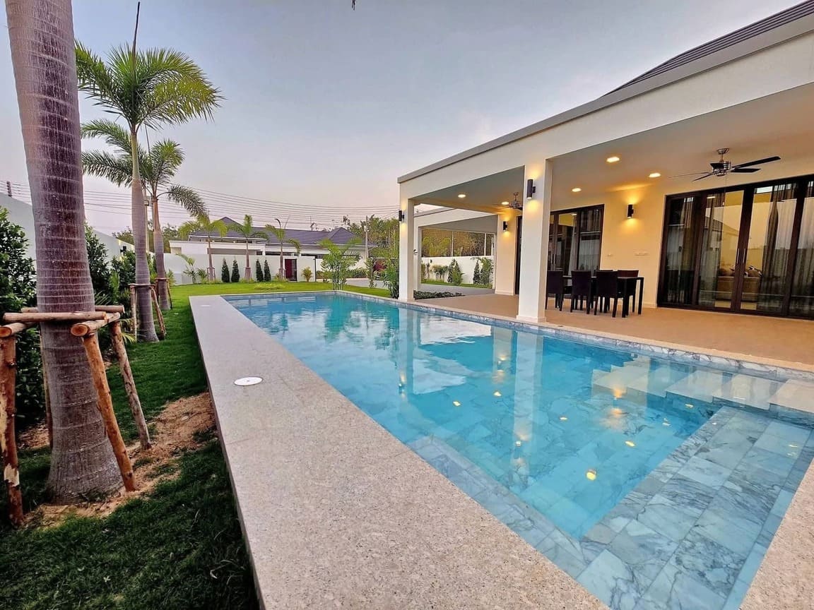 Luxury Pool Villa Hua Hin Soi 88 | 4BR | Mountain View Pool
