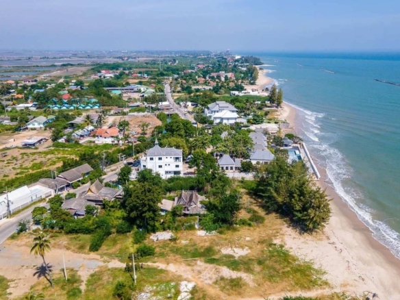 BEACHFRONT LAND FOR SALE