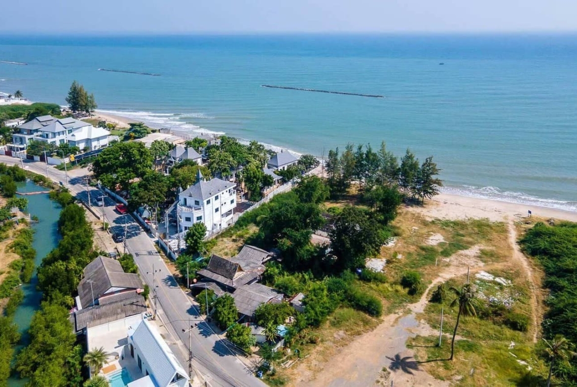 BEACHFRONT LAND FOR SALE