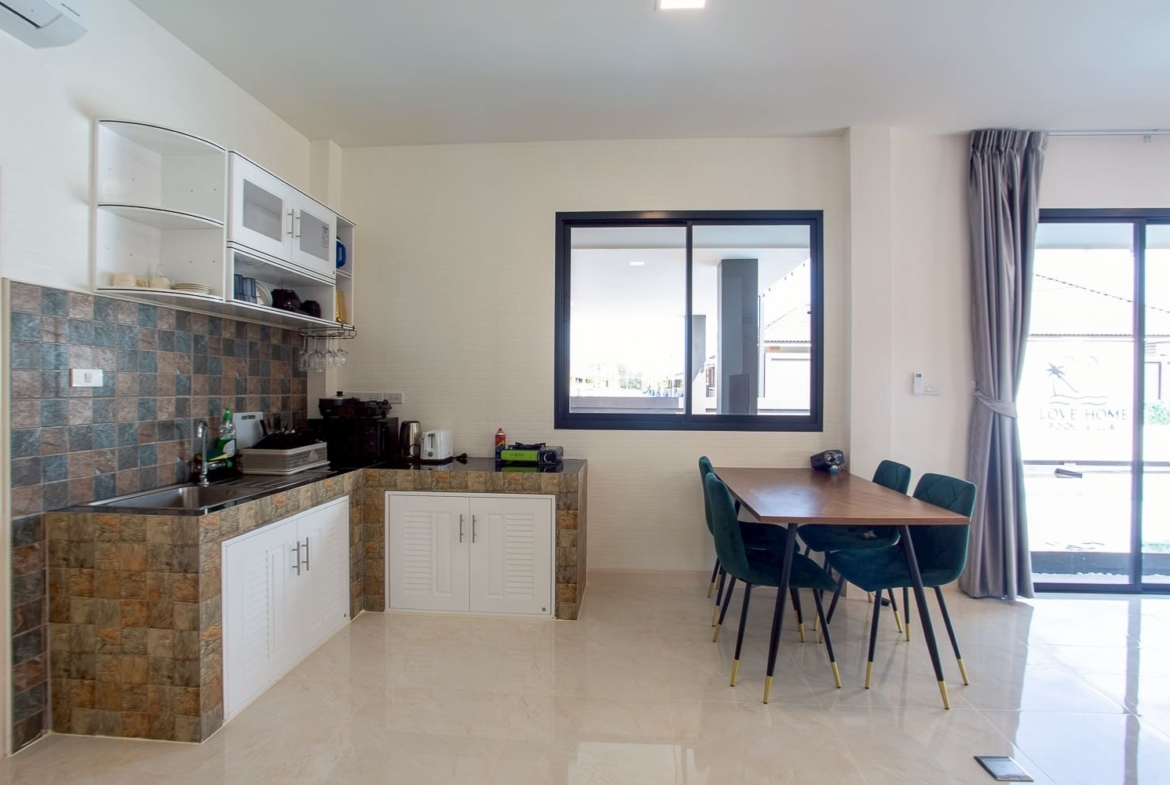 202653-2 modern tropical pool villa Hua Hin Pranburi