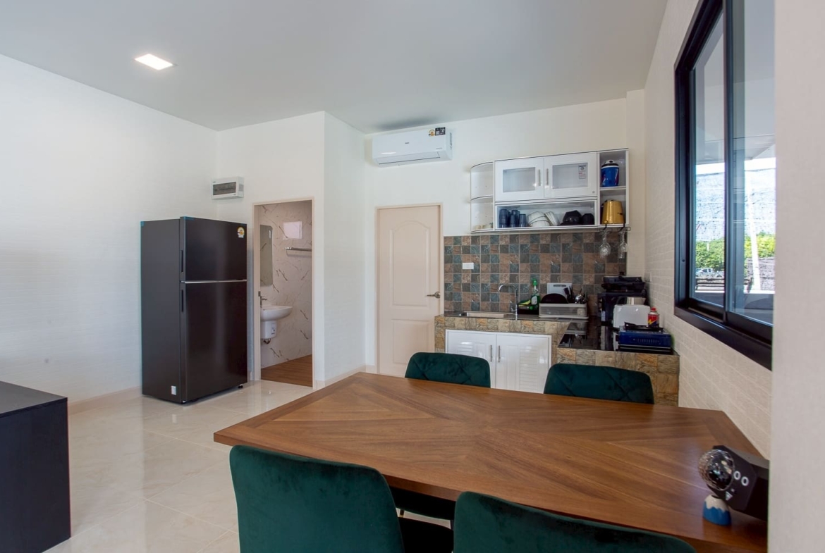 202653-2 modern tropical pool villa Hua Hin Pranburi