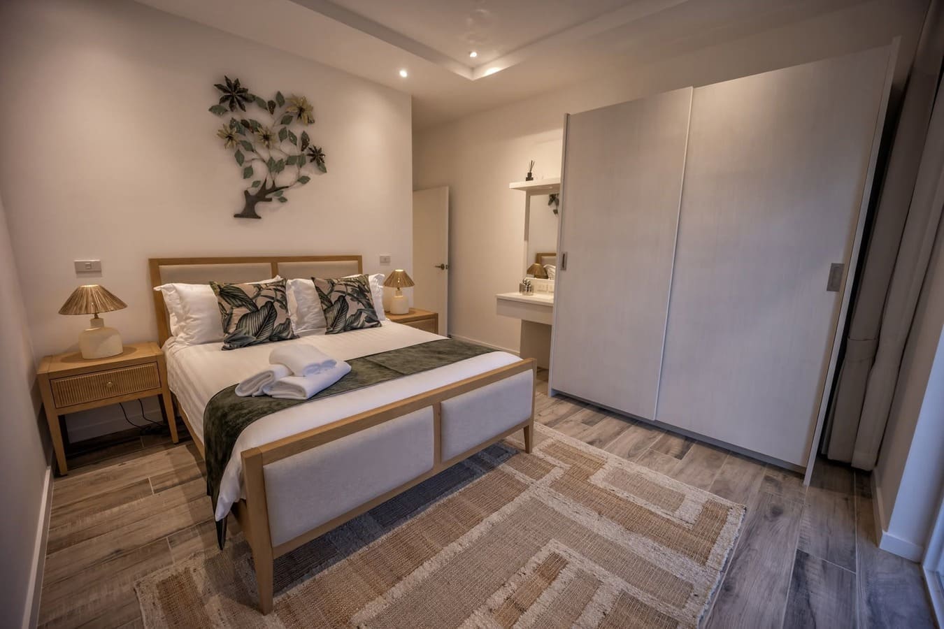 luxury private pool villa for sale in Hua Hin-HH2026823-1