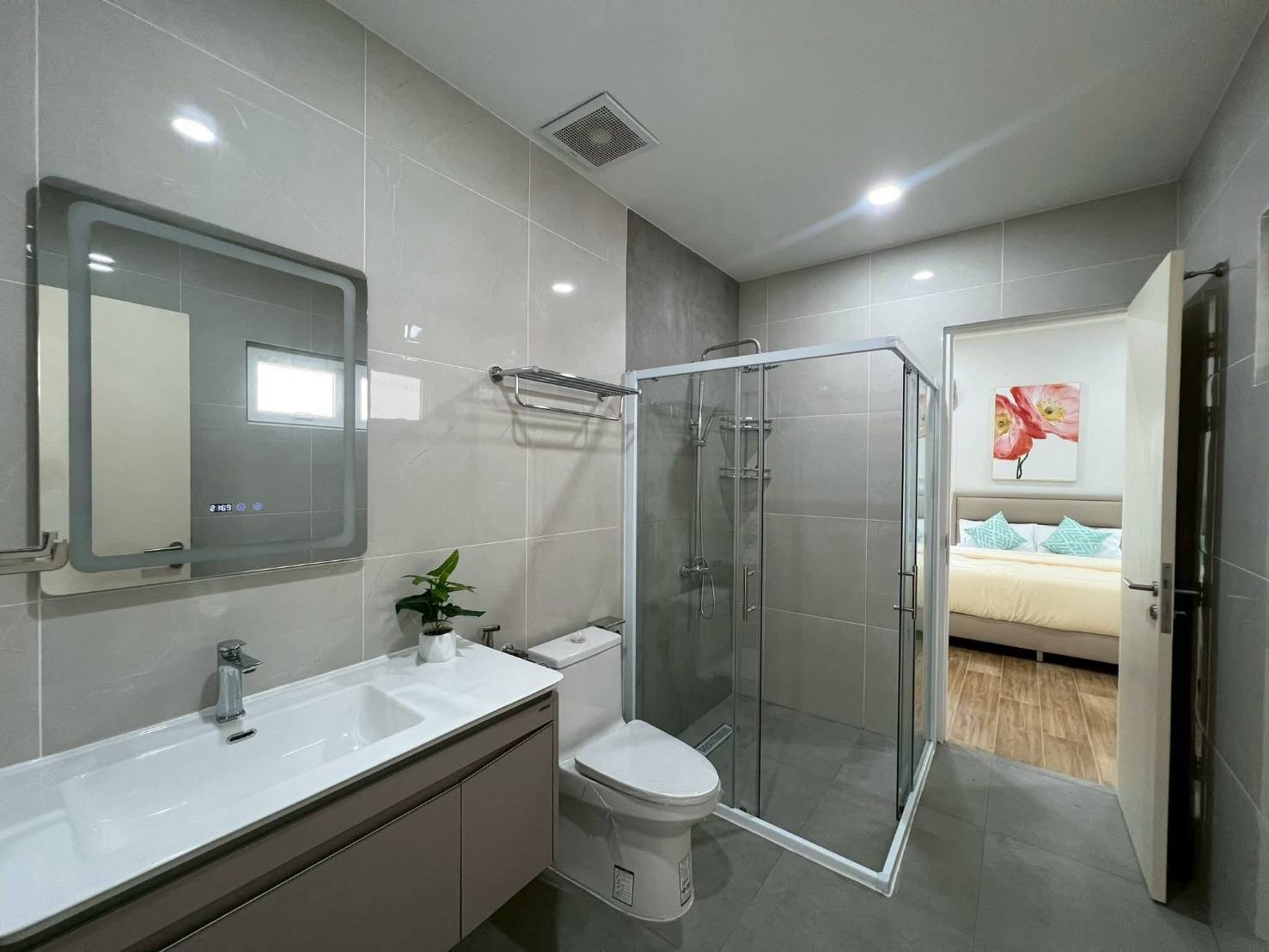 Brand-New Modern Pool Villa for Sale in Hua Hin (3)
